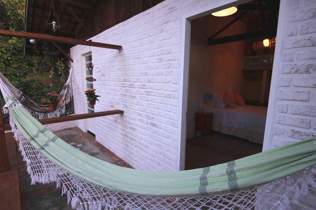 Chacara Ando Bed And Breakfast Águas de Santa Barbara Exterior foto