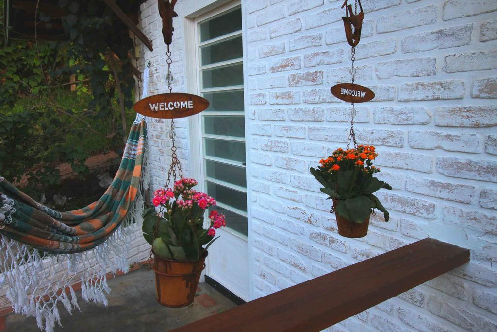 Chacara Ando Bed And Breakfast Águas de Santa Barbara Exterior foto